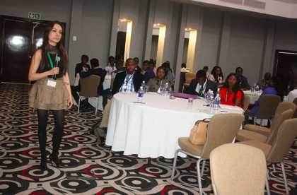 Isabel B. Franco presentando en un foro de WSF